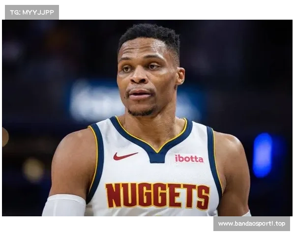 威少背负巨大压力 比尔西蒙斯称本赛季NBA最痛苦失利 威少背负巨大压力 比尔西蒙斯称本赛季NBA最痛苦失利
