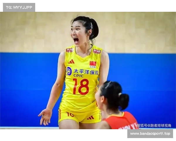 中国女排调整自由人阵容结构探索提升整体防守能力新策略 中国女排调整自由人阵容结构探索提升整体防守能力新策略