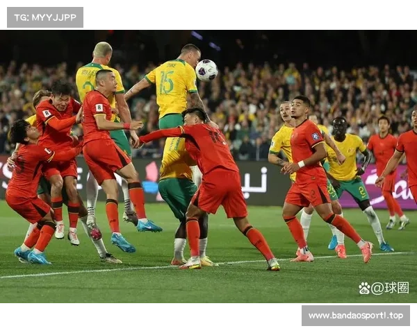 即时世界杯预选赛最新动态引发全网热议各队表现焦点纷呈分析揭秘 即时世界杯预选赛最新动态引发全网热议各队表现焦点纷呈分析揭秘