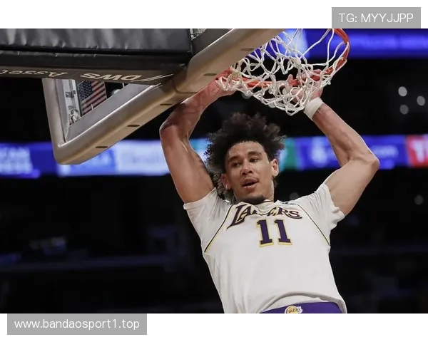 湖人关键传球次数呈现明显上升趋势 走势监控数据分析揭示球队进攻特点